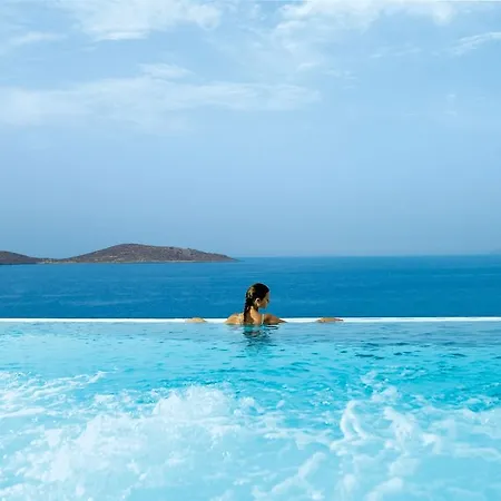 Mare Relais & Chateaux Элунда