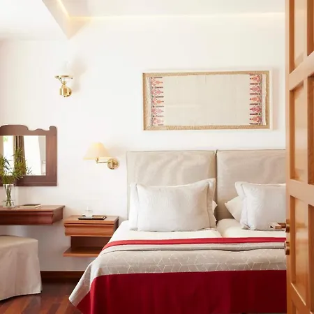 Mare Relais & Chateaux 5* Элунда